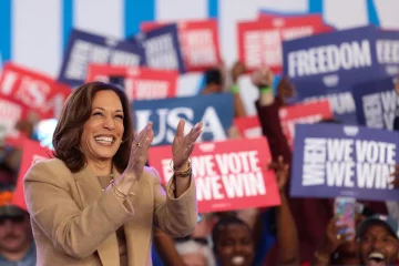 Donald Trump y Kamala Harris endurecen campaña y ataques en la recta final hacia el martes