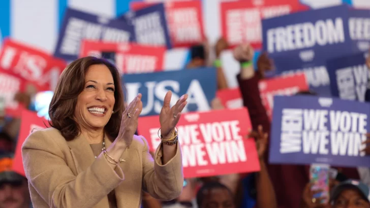 Donald Trump y Kamala Harris endurecen campaña y ataques en la recta final hacia el martes