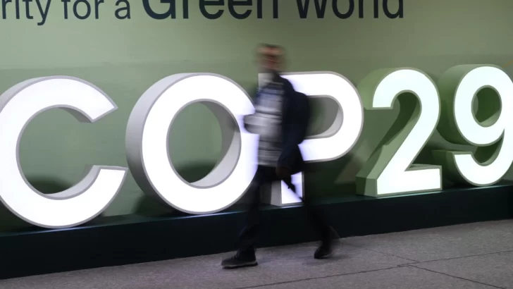 Presidencia de la COP29 plantea que países ricos paguen USD 250.000 millones anuales para financiación climática