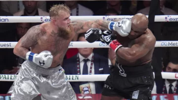 Jake Paul, el 'Youtuber' multimillonario que ha vencido al legendario Mike Tyson