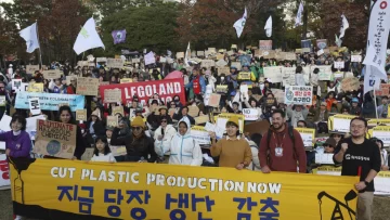 Corea del Sur, reina del plástico y sede de la cumbre contra esta contaminación