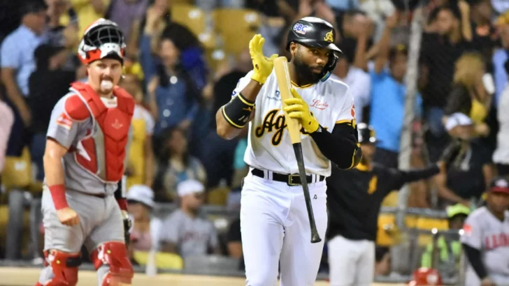 Aderlin Rodríguez pega grand slam y Águilas vienen de atrás para vencer a Leones