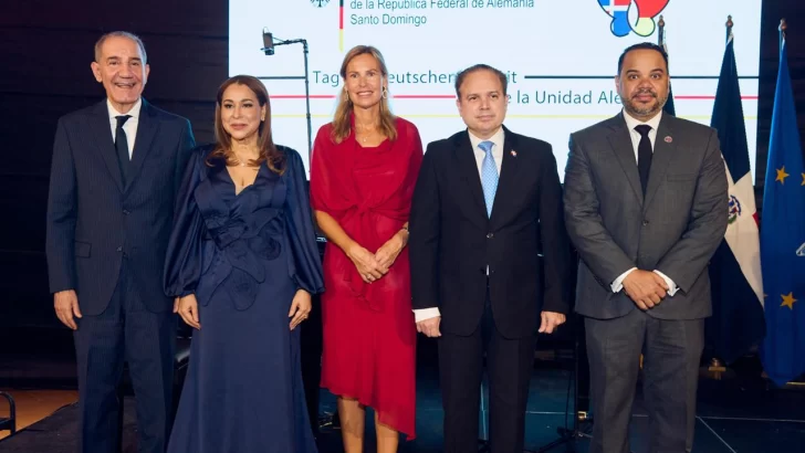 Embajada de Alemania celebra el Día de la Unidad Alemana y el 35 aniversario de la caída del Muro de Berlín