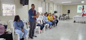 Docentes dominicanos promueven la comunicación afectiva-efectiva