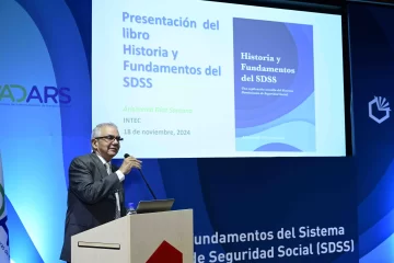 ADARS e INTEC presentan libro “Historia y Fundamentos del SDSS”