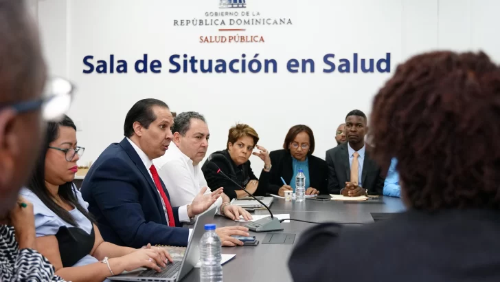 Gobierno incrementa salarios en 25 % en el sector de la salud