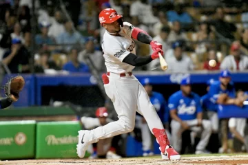 González valora motivación de Pujols hacia los jugadores