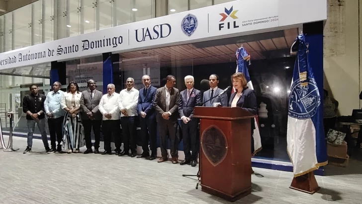 La UASD en la Feria Internacional del Libro de Santo Domingo 2024