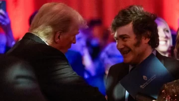 Así fue el encuentro Trump-Milei, primer presidente en reunirse con el republicano tras su victoria