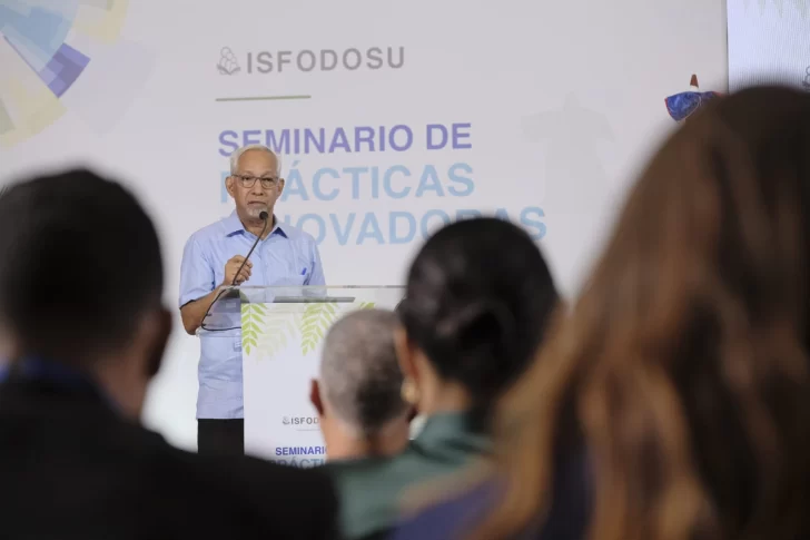 ISFODOSU dialoga con instituciones de educación superior sobre formación inicial docente