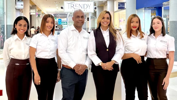 Cinthia Lazala inaugura su segunda tienda de Trendy Jewelry