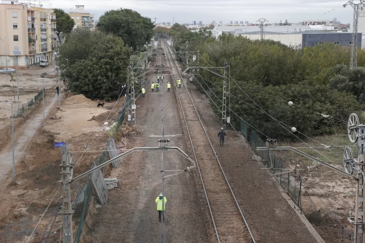 Miles de evacuados, transporte suspendido e inundaciones en otro temporal que azota España