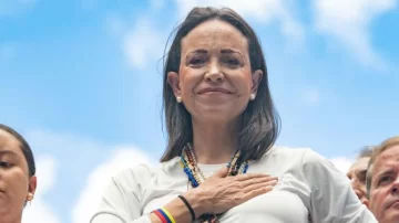 La fiscalía de Venezuela investiga a María Corina Machado por 