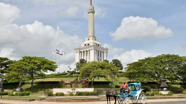 Ateneo Amantes de la Luz abrirá exposición sobre la historia del Monumento a los Héroes de la Restauración