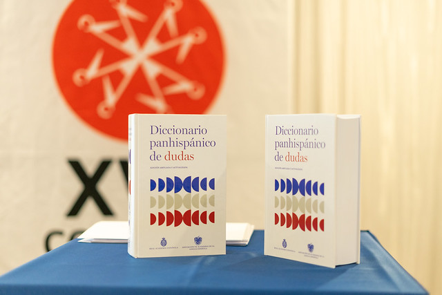 La RAE presenta nueva edición de Diccionario panhispánico y revisión de gramática española