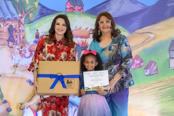 Voluntariado Banreservas premia ganadores del concurso de pintura infantil navideña