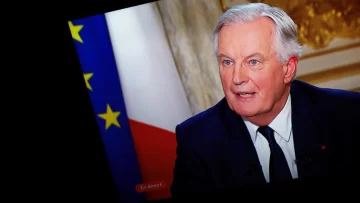 Francia se asoma a un abismo político ante la inminencia de la caída del Gobierno de Barnier