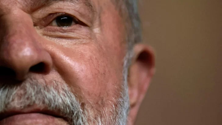 Brasil: Lula es operado de una hemorragia intracraneal y se recupera en una UCI