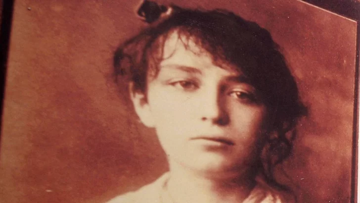 Camille Claudel, la genial escultora que cautivó a Rodin pero terminó encerrada en un psiquiátrico atormentada por su sombra