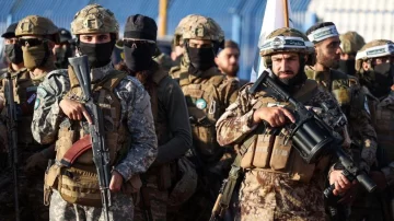 Los mapas que muestran cómo se dividen el territorio los distintos grupos rebeldes que operan en Siria Los mapas que muestran cómo se dividen el territorio los distintos grupos rebeldes que operan en Siria