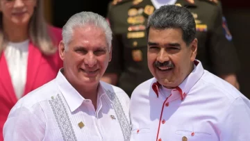 'Los gobiernos de Cuba y Venezuela creen que se benefician de que se vayan del país quienes están en su contra, pero realmente se ven muy perjudicados'