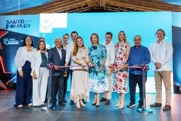 Alcaldesa Carolina Mejía y Grupo Magna presentan nuevo parque Ambiental Los Próceres convertido en cruce peatonal seguro