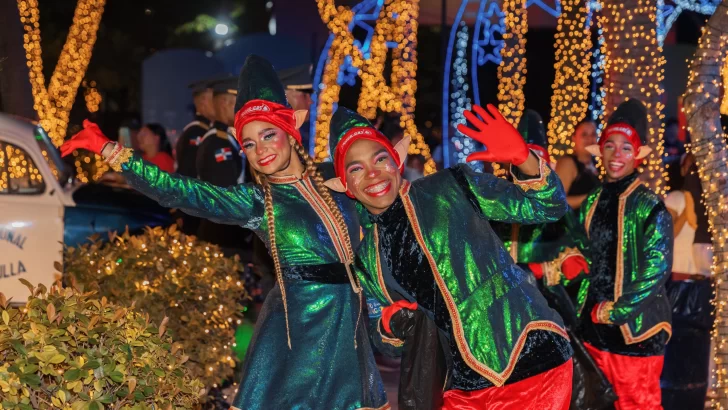 Regresa a Villa Navidad con parque temático y estación de bomberos infantil Regresa a Villa Navidad con parque temático y estación de bomberos infantil