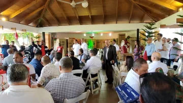 Bautista resalta avances en la economía dominicana en el 2024