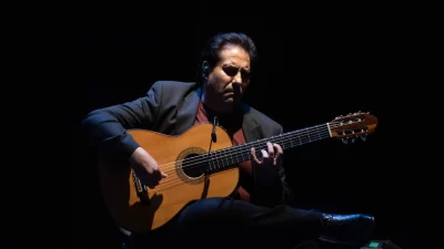 La guitarra de Niño Josele llena de flamenco Santo Domingo