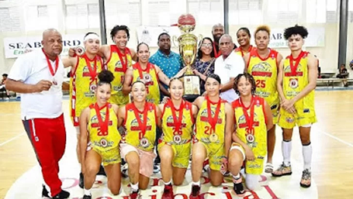 Águilas de Guachupita, campeonas basket Superior Femenino