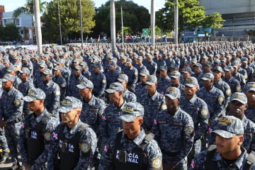 Mas-de-19000-agentes-velaran-por-la-seguridad-de-los-ciudadanos-en-las-fiestas-navidenas-1-728x485