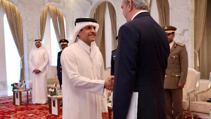 Qatar, día  nacional y relaciones con República Dominicana