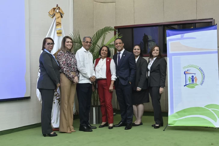 Voluntariado Bancentraliano lleva a cabo jornada de donación de sangre en colaboración con la Cruz Roja Dominicana