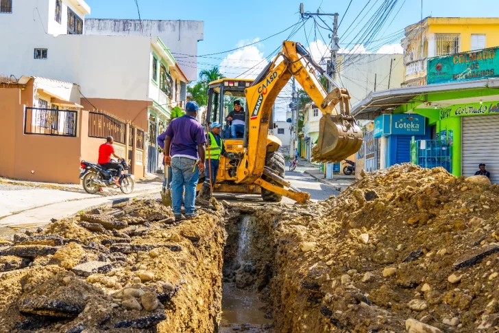 CAASD soluciona avería en sector INVI en Los Alcarrizos