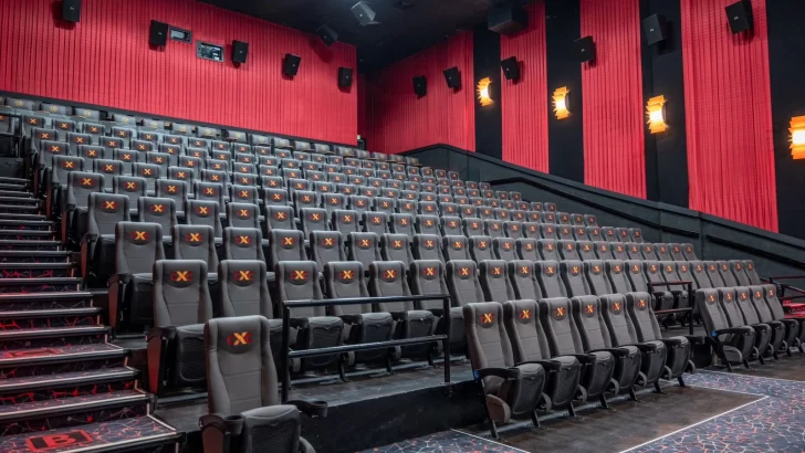 Remodelarán salas de cine en Plaza Internacional Santiago y Coral Mall