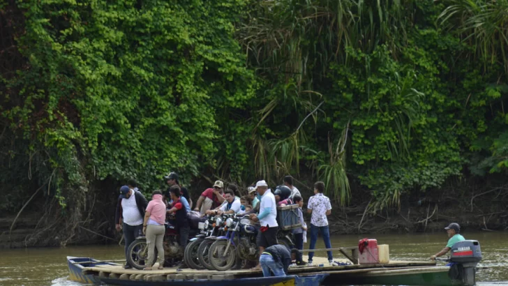 Más de 100 muertos y miles de desplazados en 5 días de violencia en Colombia