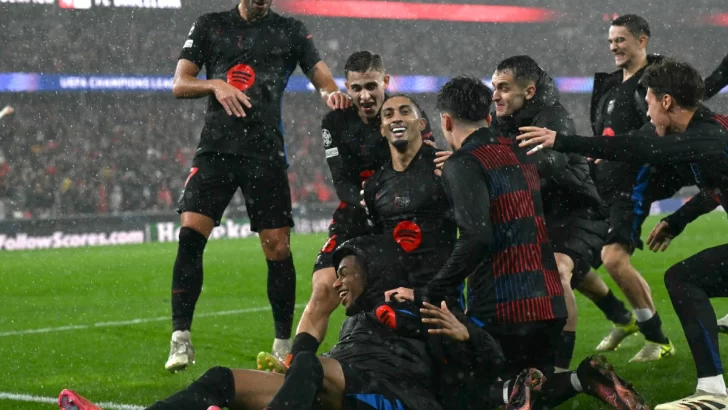 Liderado por Raphinha, el Barça reina en Lisboa ante el Benfica Liderado por Raphinha, el Barça reina en Lisboa ante el Benfica