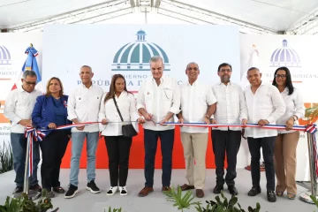 Abinader-inauguracion.-728x485