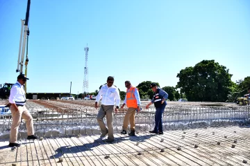 Construcción de la avenida de circunvalación de Bani, casi terminada