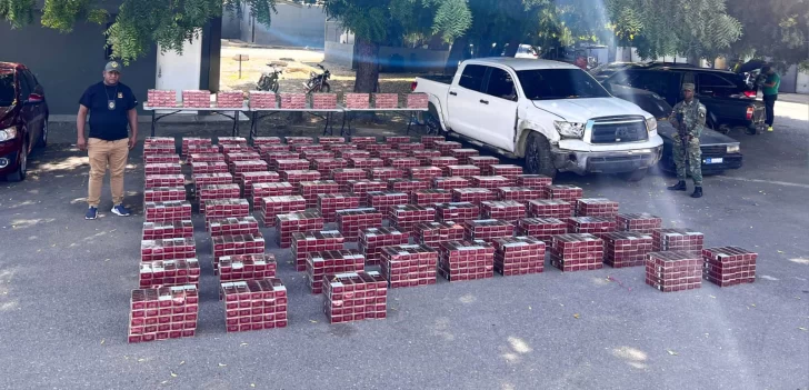 Militares confiscan contrabando de cigarrillos