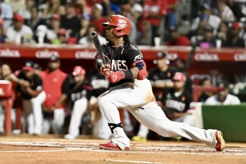 Los Leones blanquean a los Tigres y ponen la serie final 2-1 a su favor