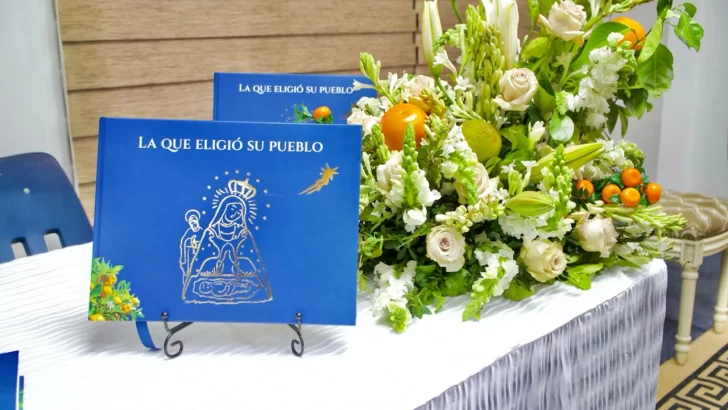 Ponen en circulación “La que eligió su pueblo”, en homenaje a la coronación de la Altagracia Ponen en circulación “La que eligió su pueblo”, en homenaje a la coronación de la Altagracia
