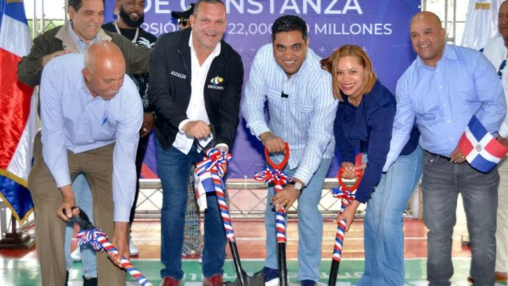 Ministro de Deportes inicia remodelación del multiuso de Constanza