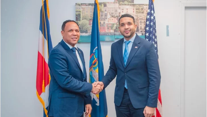 Ministro de la Juventud dominicano se reúne con asambleísta de Nueva York