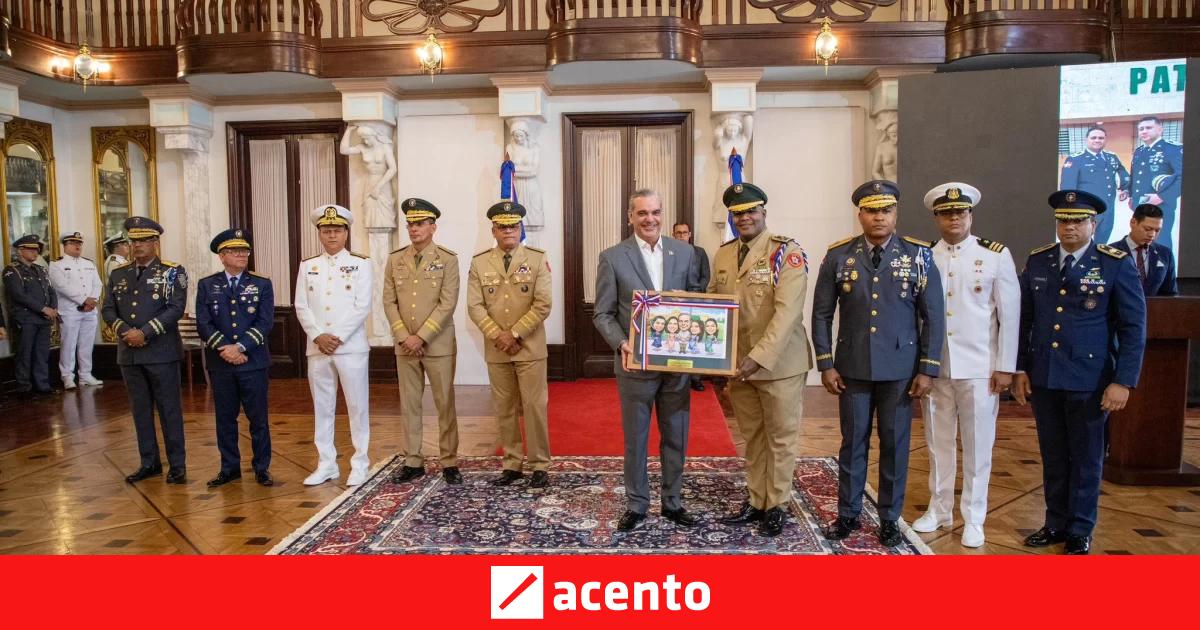 Policías y militares con entre 20 y 40 años de servicio serán ...