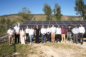 Supervisan proyecto de electricidad fotovoltaica en provincia de Independencia