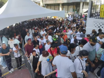 Devotos de La Altagracia abarrotan santuario en Santiago