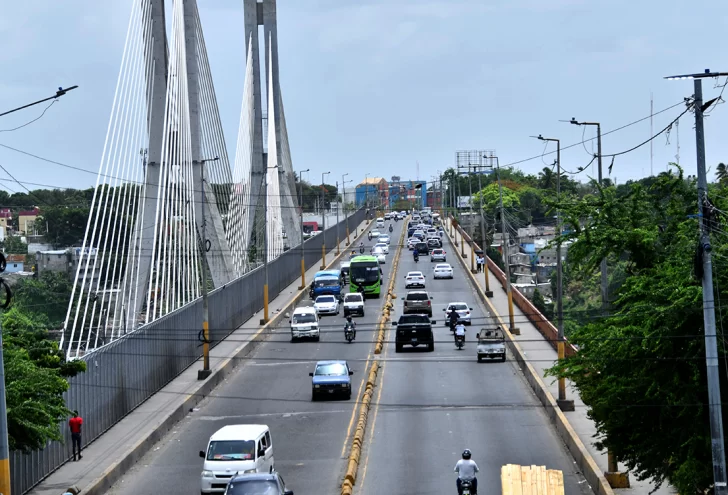 Obras Públicas volverá a cerrar esta noche el puente de la 17