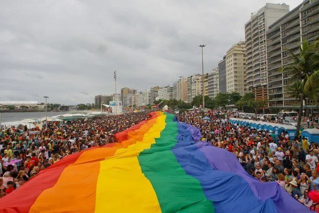 Turismo LGTBI mantiene un crecimiento anual del 10 % pese a la ola conservadora