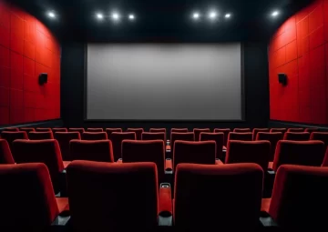 Centralización de los cines dificulta el acceso al público dominicano